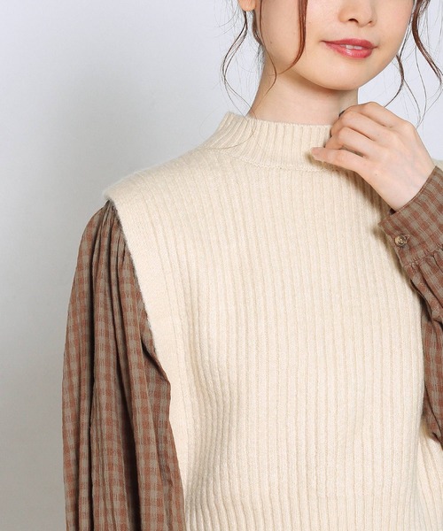 Crisp（クリスプ）の「レイヤードリブニットベスト（ベスト・レディース・ベージュ/アイボリー・FREE）」の14枚目の写真