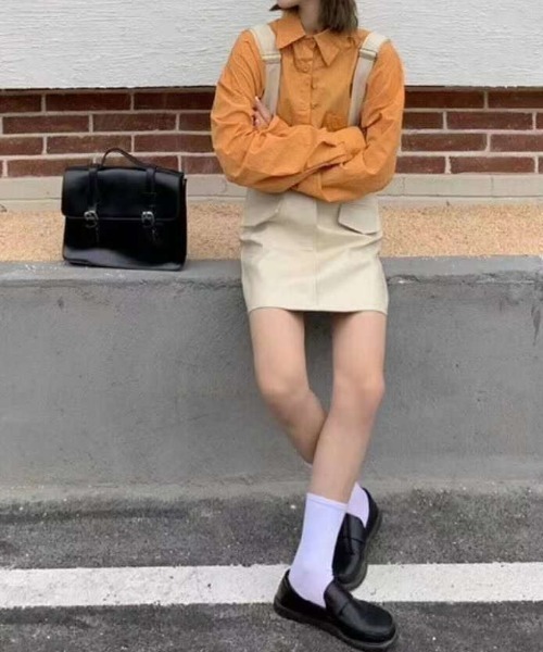 MANGROVE（マングローブ）の「ハッキングポケットレザーサスペンダースカート（スカート・レディース・ブラック/アイボリー・MEDIUM/LARGE）」の6枚目の写真