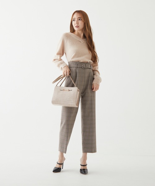 BE RADIANCE（ビーラディエンス）の「Backレースニットトップス（ニット/セーター・レディース・ネイビー/アイボリー/ピンク・FREE）」の11枚目の写真