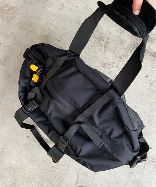 MOUNTAIN SMITH(マウンテンスミス)の「ST:MOUNTAIN SMITH TRAVEL TRUNK M(アウトドアグッズ・メンズ・ブラック・FREE)」の8枚目の写真