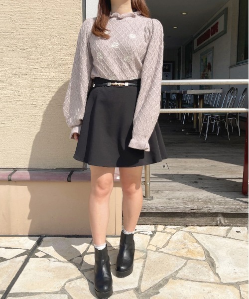 apres jour（アプレジュール）の「フラワー刺繍ニットプルオーバー【ZOZOTOWN限定アイテム】（ニット/セーター・レディース・ラベンダー/モカ/アイボリー/ブルー系その他・フリー/X-LARGE）」の7枚目の写真