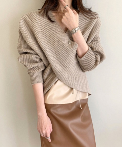 Leja(レジャ)の「【LEJA】カシュクールニット Vネック プルオーバー(ニット/セーター・レディース・ブラック/ベージュ/グレー/カーキ・FREE)」の19枚目の写真