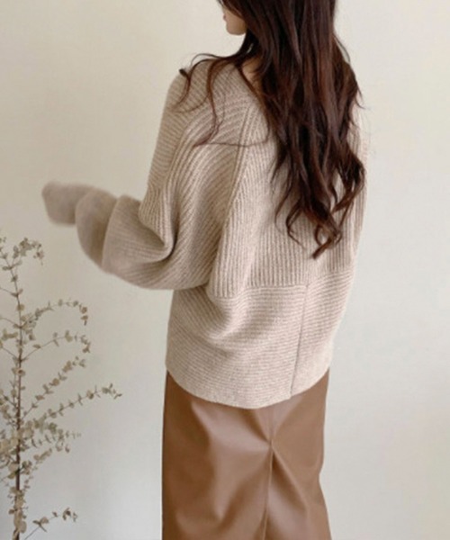 Leja(レジャ)の「【LEJA】カシュクールニット Vネック プルオーバー(ニット/セーター・レディース・ブラック/ベージュ/グレー/カーキ・FREE)」の8枚目の写真