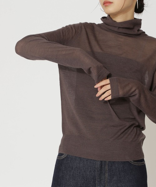 NATURAL BEAUTY BASIC（ナチュラルビューティーベーシック）の「シアータートルニット（ニット/セーター・レディース・チャコールグレー/ベージュ/オフホワイト・MEDIUM）」の11枚目の写真