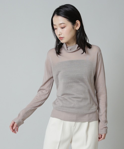 NATURAL BEAUTY BASIC（ナチュラルビューティーベーシック）の「シアータートルニット（ニット/セーター・レディース・チャコールグレー/ベージュ/オフホワイト・MEDIUM）」の6枚目の写真