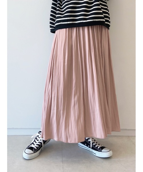 Samansa Mos2 blue（サマンサモスモスブルー）の「チンツ加工ワッシャープリーツスカート（スカート・レディース・グレー/ブルー/ピンク・ﾌﾘ-）」の3枚目の写真