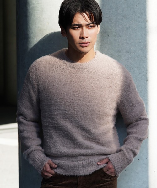 roshell（ロシェル）の「ふっくらもちもち クルーネック シャギーニット セーター（ニット/セーター・メンズ・ホワイト/ブラック/ブルー/ライトグレー/グレー/グレイッシュベージュ/ブラウン系その他/オリーブ/チャコールグレー/ブラック系その他/ブルー系その他/モカ/グレー系その他・SMALL/MEDIUM/LARGE/X-LARGE）」の8枚目の写真