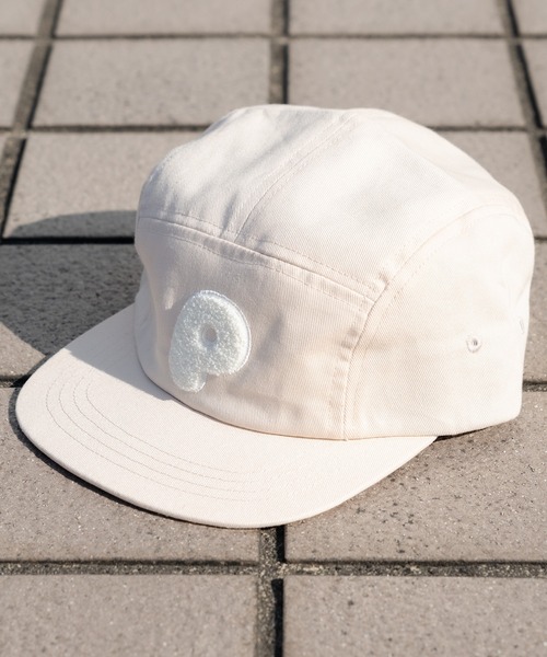 Perushu（ペルーシュ）の「Pロゴキャップ（キャップ・メンズ・ブラック/ダークブラウン/グリーン/アイボリー/マスタード・FREE）」の2枚目の写真