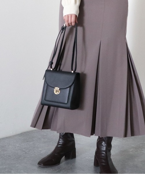 archives（アルシーヴ）の「豆挿しフラップショルダー（ショルダーバッグ・レディース・ブラック/グレー/アイボリー・FREE）」の6枚目の写真