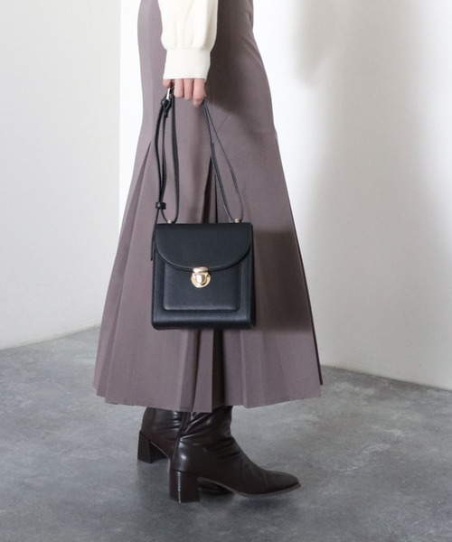 archives（アルシーヴ）の「豆挿しフラップショルダー（ショルダーバッグ・レディース・ブラック/グレー/アイボリー・FREE）」の7枚目の写真