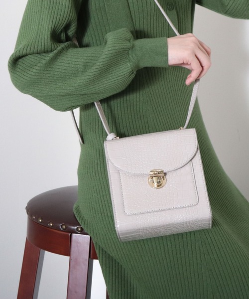 archives（アルシーヴ）の「豆挿しフラップショルダー（ショルダーバッグ・レディース・ブラック/グレー/アイボリー・FREE）」の9枚目の写真