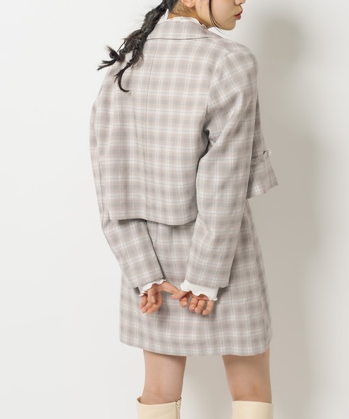 OLIVE des OLIVE(オリーブデオリーブ)の「ヘルシースタイルショート丈ジャケット(テーラードジャケット・レディース・ライトグレー/ブラック/ワンウォッシュ/ミント・FREE)」の22枚目の写真