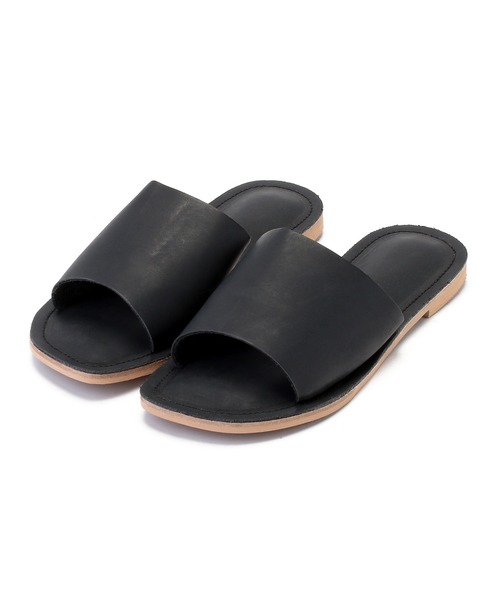 LUGG NAGG(ラグナグ)の「カバードフラットサンダル(サンダル・レディース・ブラック/ブラウン/ナチュラル・23.5cm/24.5cm/23.0cm/24.0cm)」の4枚目の写真