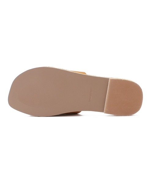LUGG NAGG(ラグナグ)の「カバードフラットサンダル(サンダル・レディース・ブラック/ブラウン/ナチュラル・23.5cm/24.5cm/23.0cm/24.0cm)」の11枚目の写真