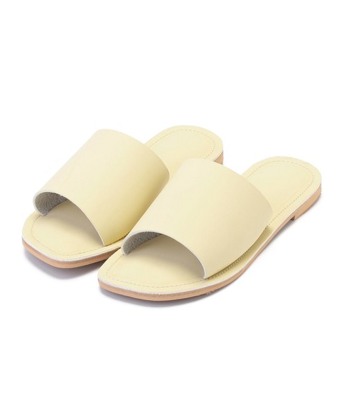 LUGG NAGG(ラグナグ)の「カバードフラットサンダル(サンダル・レディース・ブラック/ブラウン/ナチュラル・23.5cm/24.5cm/23.0cm/24.0cm)」の12枚目の写真