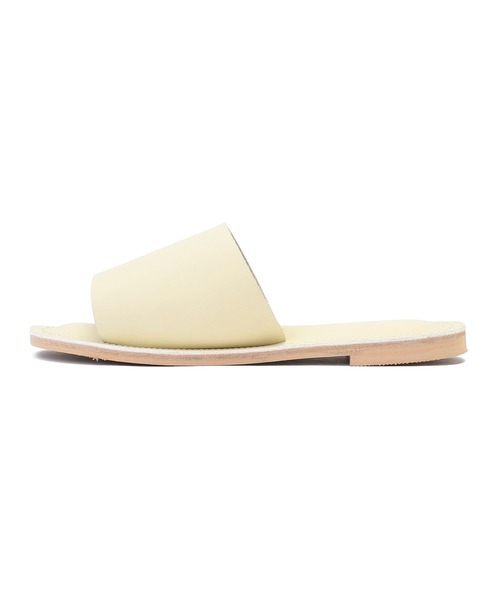 LUGG NAGG(ラグナグ)の「カバードフラットサンダル(サンダル・レディース・ブラック/ブラウン/ナチュラル・23.5cm/24.5cm/23.0cm/24.0cm)」の13枚目の写真