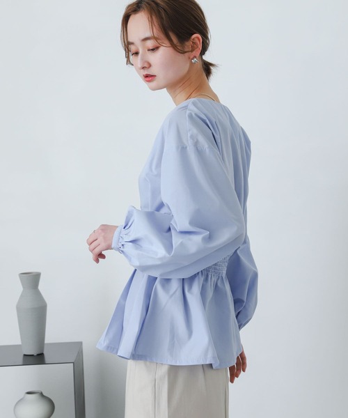 SENSE OF PLACE by URBAN RESEARCH（センスオブプレイスバイアーバンリサーチ）の「Vネックウエストマークブラウス（シャツ/ブラウス・レディース・ブラック/ライトブルー/オフホワイト・ONE）」の10枚目の写真