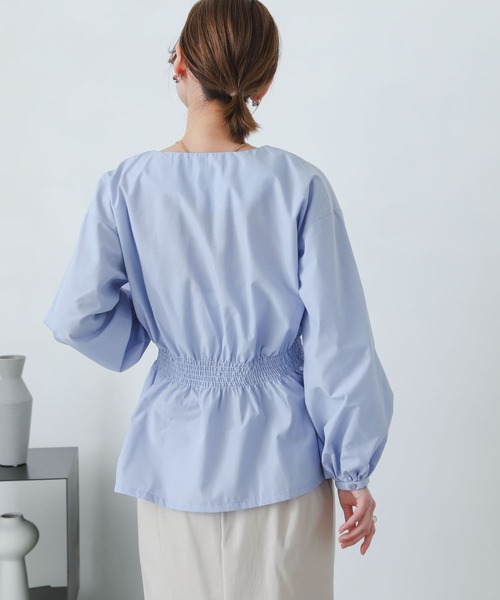 SENSE OF PLACE by URBAN RESEARCH（センスオブプレイスバイアーバンリサーチ）の「Vネックウエストマークブラウス（シャツ/ブラウス・レディース・ブラック/ライトブルー/オフホワイト・ONE）」の11枚目の写真