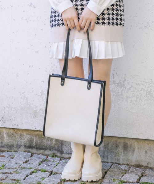 OLIVE des OLIVE（オリーブデオリーブ）の「タテ長トリミングトートバッグ（トートバッグ・レディース・ピンク/サックスブルー/ブラック/ライトベージュ・FREE）」の6枚目の写真