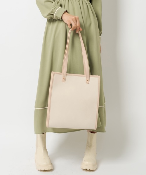 OLIVE des OLIVE（オリーブデオリーブ）の「タテ長トリミングトートバッグ（トートバッグ・レディース・ピンク/サックスブルー/ブラック/ライトベージュ・FREE）」の9枚目の写真