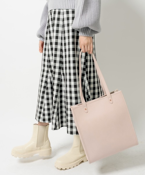 OLIVE des OLIVE（オリーブデオリーブ）の「タテ長トリミングトートバッグ（トートバッグ・レディース・ピンク/サックスブルー/ブラック/ライトベージュ・FREE）」の13枚目の写真