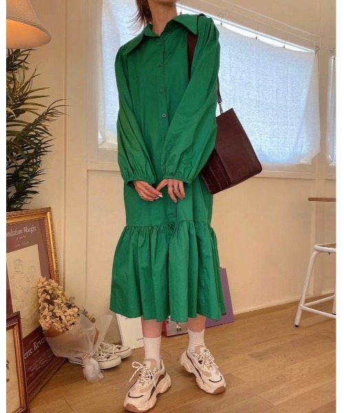 DAIS-Y(デイジー)の「パフスリーブワンピース(シャツワンピース・レディース・ブラック/グリーン・FREE)」の6枚目の写真