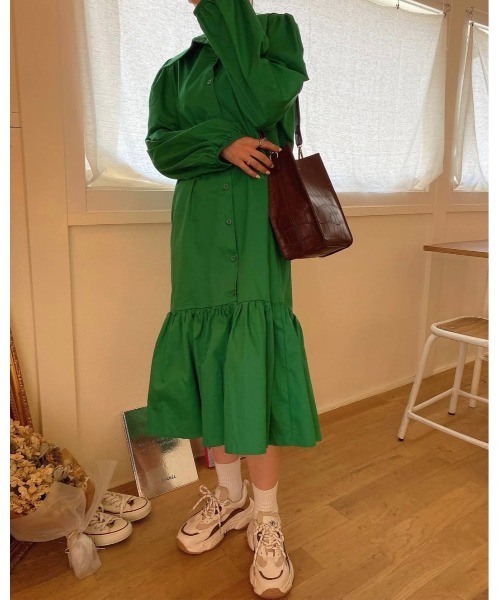 DAIS-Y(デイジー)の「パフスリーブワンピース(シャツワンピース・レディース・ブラック/グリーン・FREE)」の9枚目の写真