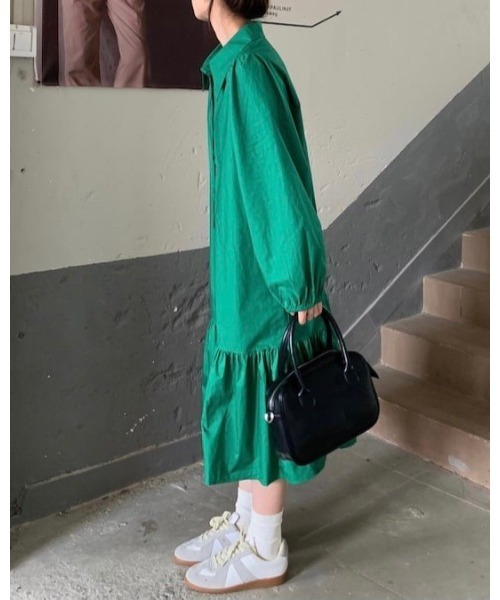 DAIS-Y(デイジー)の「パフスリーブワンピース(シャツワンピース・レディース・ブラック/グリーン・FREE)」の17枚目の写真