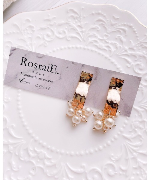 tone(トーン)の「【RosraiE】ウェーブプレート パール ピアス(MA)(ピアス(両耳用)・レディース・ゴールド・FREE)」の2枚目の写真