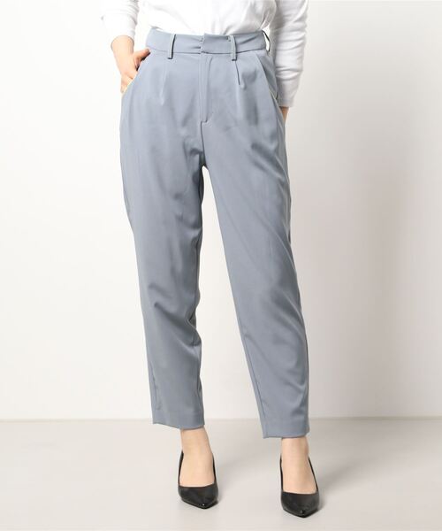 Q（キュー）の「パイピングポケットタックパンツ（その他パンツ・レディース・ブラック/カリビアンブルー・MEDIUM）」の5枚目の写真