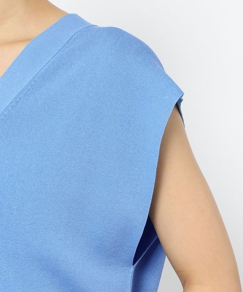 yuw（ユウ）の「アウトリンキングベスト　270313（ベスト・レディース・ブラック/グレー/ブルー/ピンク・FREE）」の17枚目の写真