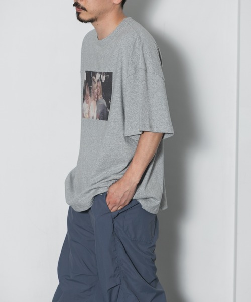 AMERICAN RAG CIE（アメリカンラグシー）の「LIFE Courtney Love Tee（Tシャツ/カットソー・メンズ・オフホワイト/グレー・SMALL/MEDIUM/LARGE）」の9枚目の写真