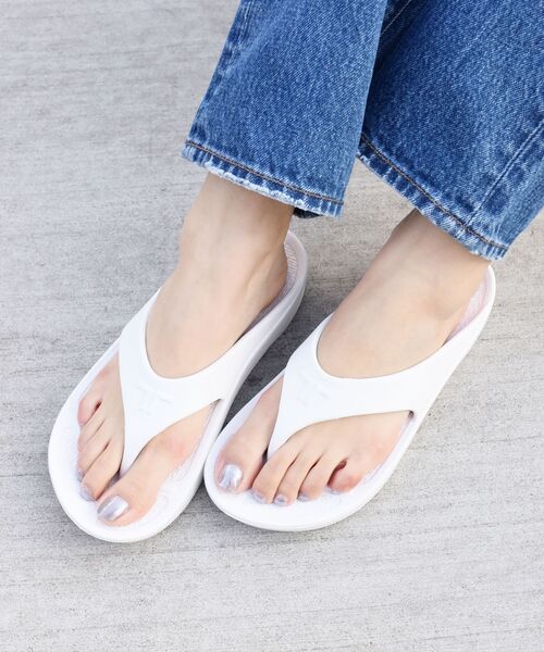 TELIC（テリック）の「TELIC:FLIP FLOP◇（サンダル・レディース・ブラック/ブラウン/オフホワイト/カーキ・SMALL/MEDIUM/X-SMALL）」の17枚目の写真