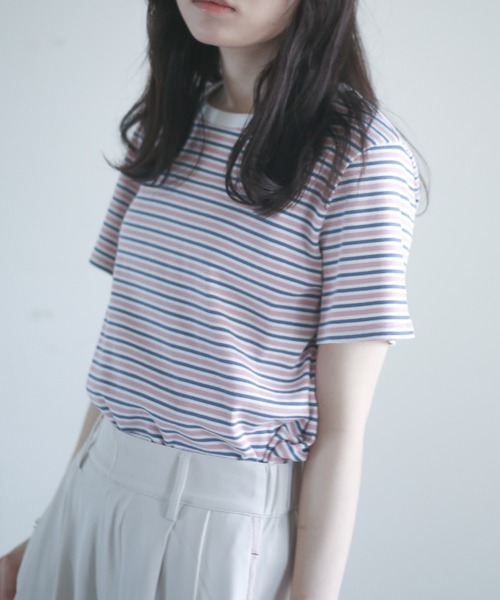 spoon store(スプーンストア)の「マルチボーダーTシャツ(Tシャツ/カットソー・レディース・ブラック/ピンク/ブルー・フリー)」の3枚目の写真