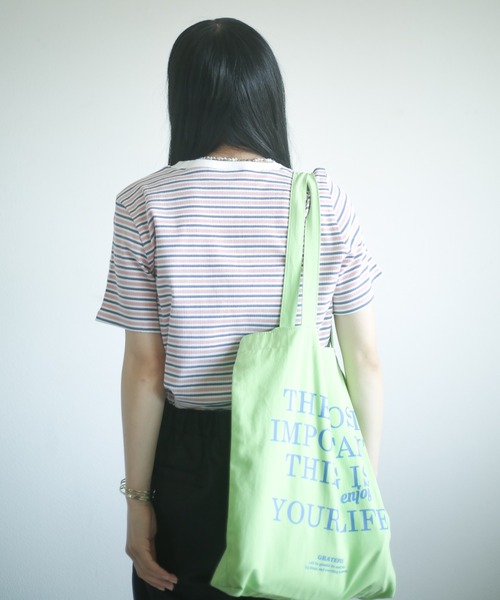 spoon store(スプーンストア)の「マルチボーダーTシャツ(Tシャツ/カットソー・レディース・ブラック/ピンク/ブルー・フリー)」の15枚目の写真