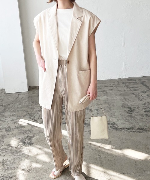 LIAN（リアン）の「リネンブレンドノースリーブジャケット（テーラード