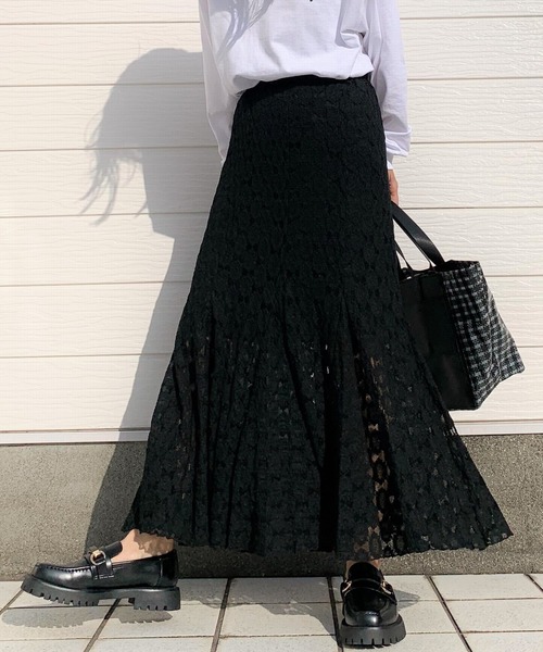 Q（キュー）の「ドットレース マーメイドスカート（スカート・レディース・ブラック/アイボリー・MEDIUM）」の2枚目の写真