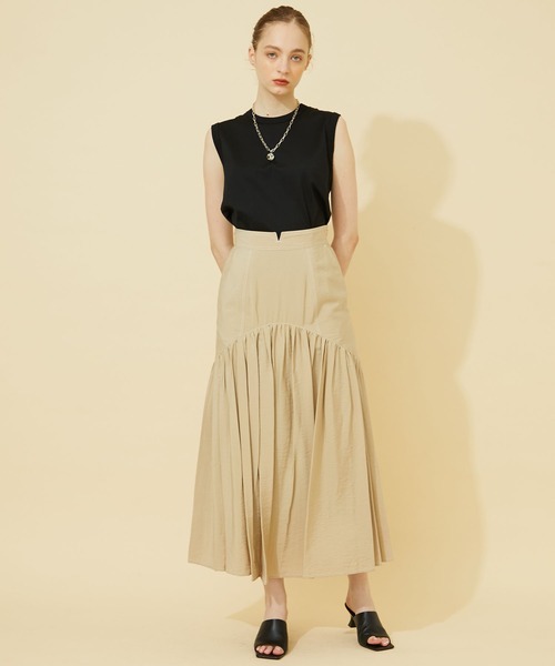 INella（イネラ）の「【INella/イネラ】エアリーギャザーヘムスカート（スカート・レディース・ブラック/ベージュ・1/2）」の6枚目の写真