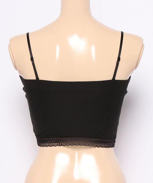 PEACH JOHN（ピーチジョン）の「吸水速乾素材のカップ付きキャミ。パッド付きでワキ汗対策も　クーリッシュリブ２ＷＡＹパデットショートキャミ（キャミソール・レディース・ブラック/ベージュ・LARGE/SMALL/MEDIUM）」の11枚目の写真