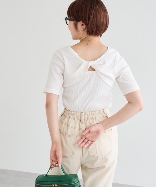 natural couture(ナチュラルクチュール)の「WEB限定/ねじりオープンバックテレコT(Tシャツ/カットソー・レディース・その他2/ネイビー/その他1/オフホワイト・FREE)」の8枚目の写真