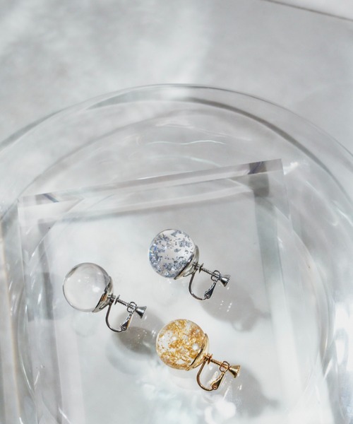 VANNIE U(ヴァニーユー)の「sphere earring(イヤリング・レディース・シルバー/ゴールド/クリア・FREE)」の20枚目の写真