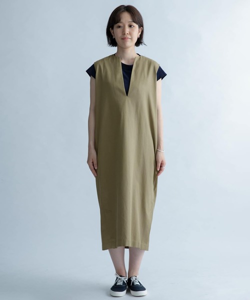 FORK&SPOON　コットンナイロンVネックワンピース25SS 完売ブラック セール】FORK&SPOON Uネックワンピース（ワンピース
