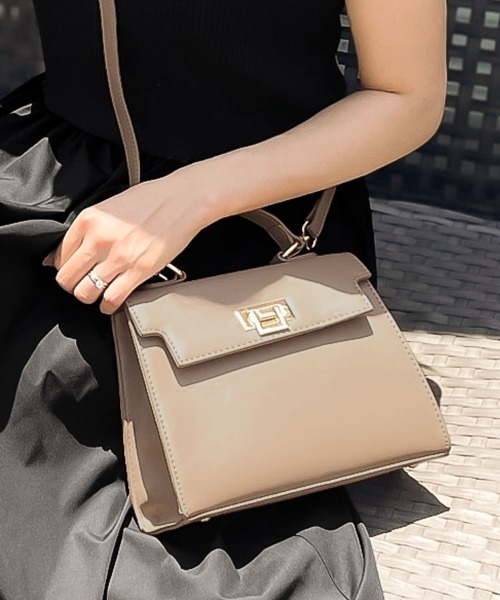 KOBE LETTUCE（コウベレタス）の「2wayフラップワンハンドルショルダーバッグ（ショルダーバッグ・レディース・アイボリー/オレンジ系/ベージュ系/ブラック・FREE）」の3枚目の写真