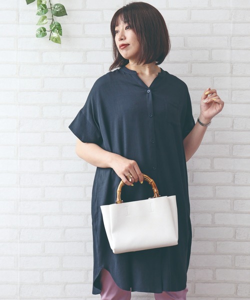 BELLUNA PLUS(ベルーナ)の「麻調スラブ素材袖切替デザインワンピース(ワンピース・レディース・ネイビー/カーキ/ターコイズブルー/オレンジ・MEDIUM/LARGE/X-LARGE)」の3枚目の写真