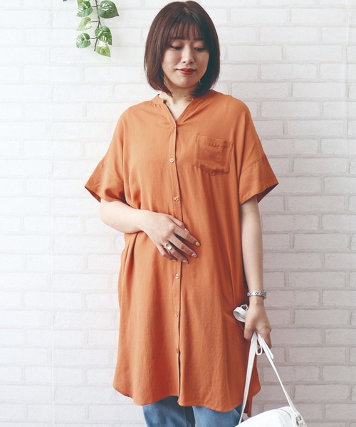 BELLUNA PLUS(ベルーナ)の「麻調スラブ素材袖切替デザインワンピース(ワンピース・レディース・ネイビー/カーキ/ターコイズブルー/オレンジ・MEDIUM/LARGE/X-LARGE)」の4枚目の写真