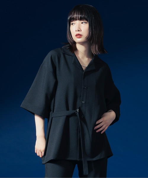 Ellno Loset(エルノロゼット)の「タイロッケンロールアップシャツ/セットアップ対応(シャツ/ブラウス・メンズ・ブラック/オフホワイト/ブルーグリーン・MEDIUM/LARGE)」の2枚目の写真