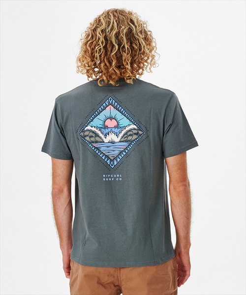 rip curl(リップカール)の「【RIPCURL(リップカール)】REFLECTION TEE/バックプリント半袖Tシャツ(Tシャツ/カットソー・メンズ・アクア/イエロー系その他/グレー系その他/ホワイト・X-SMALL/SMALL/MEDIUM/LARGE/X-LARGE)」の15枚目の写真