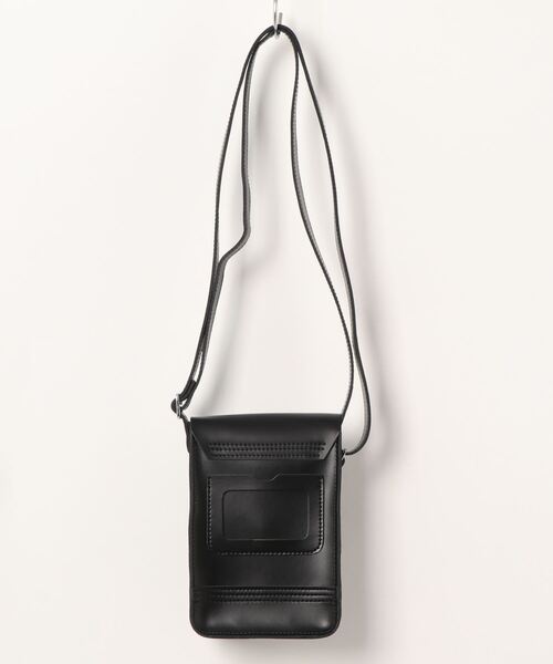Dr. Martens(ドクターマーチン)の「《Dr.Martens》BACKPACKS BOX CROSSBODY(ボディバッグ/ウエストポーチ・レディース・バーガンディー/ブラック・フリー)」の3枚目の写真