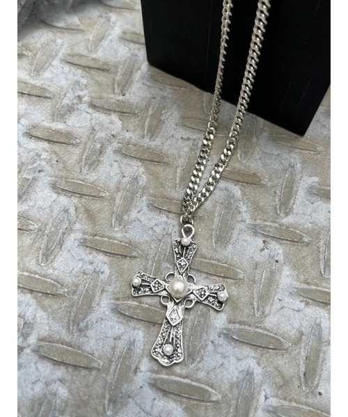 EGOIST（エゴイスト）の「ストーン付クロスネックレス（ネックレス・レディース・シルバー・FREE）」の5枚目の写真