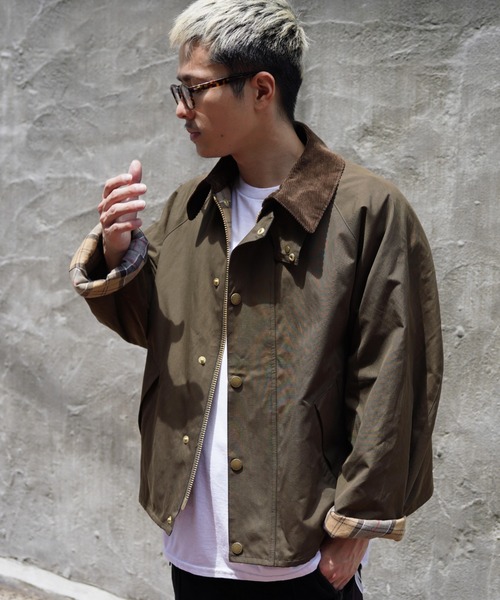 Barbour(バブアー)の「BARBOUR (バブアー) 別注TRANSPORT JACKET /トランスポートジャケット(ブルゾン・メンズ・ブラック/セージグリーン・36/38/40/42)」の9枚目の写真